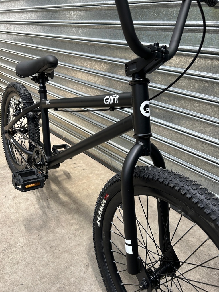 Bicicleta Glint Filmore 20"